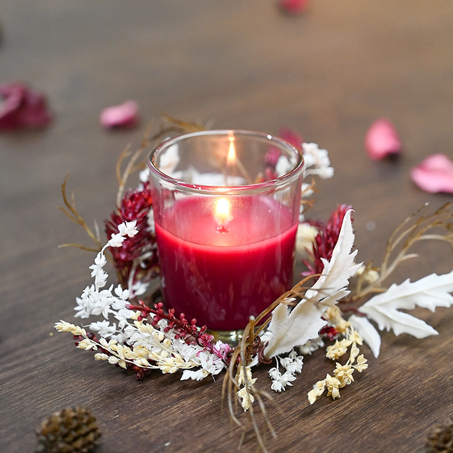 Vela aromática real — estilo romântico com flores secas